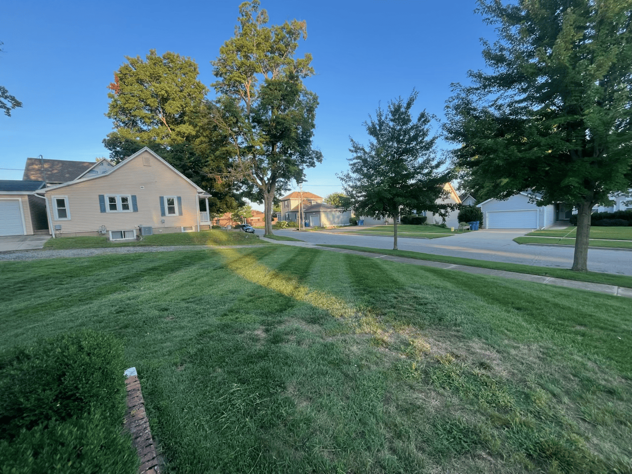 Suburban street diagonal stripes